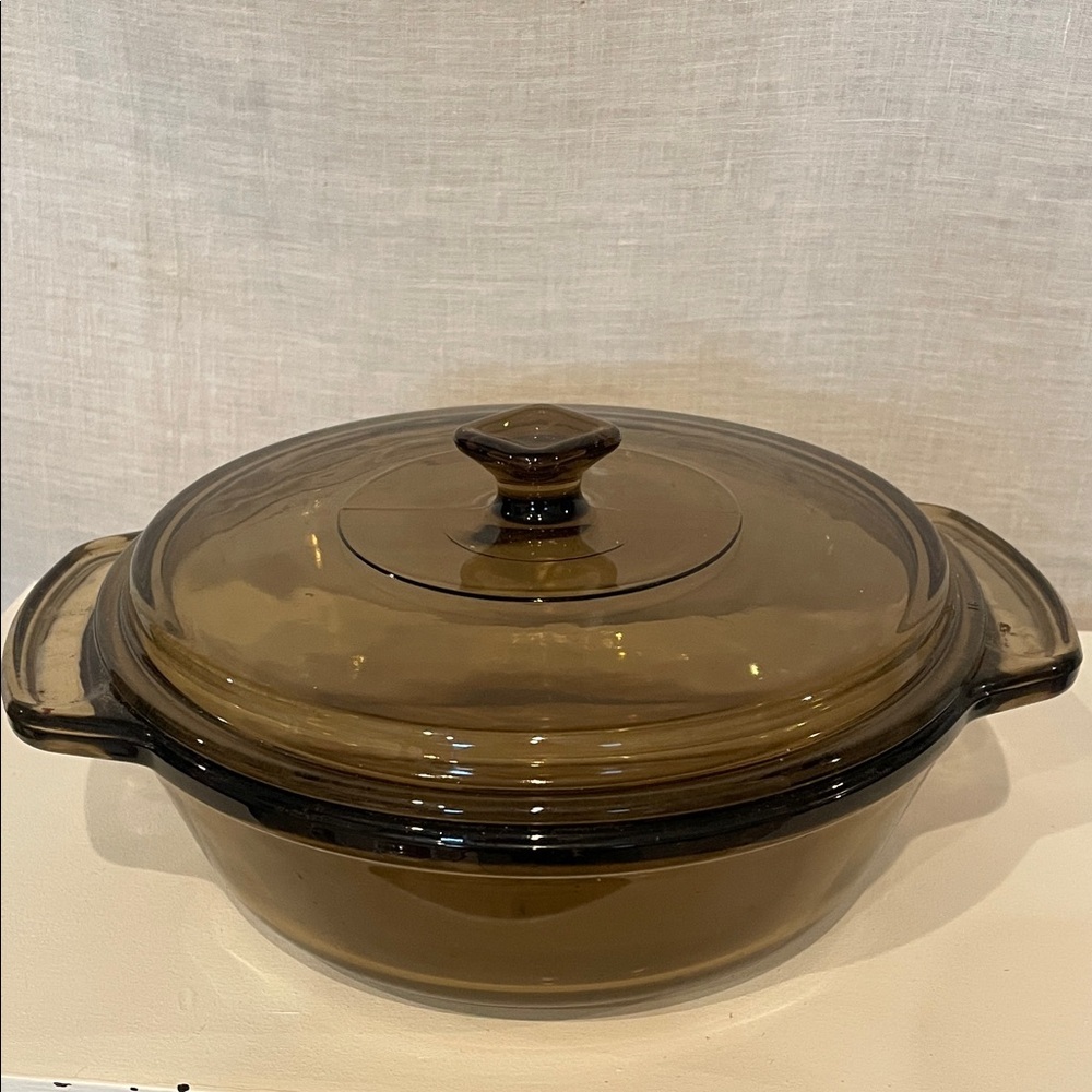 Glass Casserole Dish with Lid - Brown 1.5 quart vintage piece